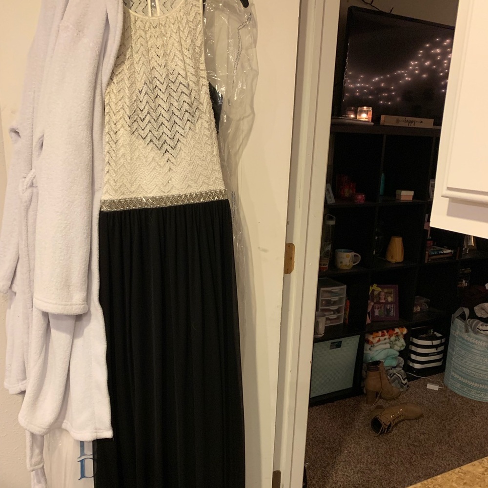 ExtraOrdinary Prom Dress - Picture 2 of 2